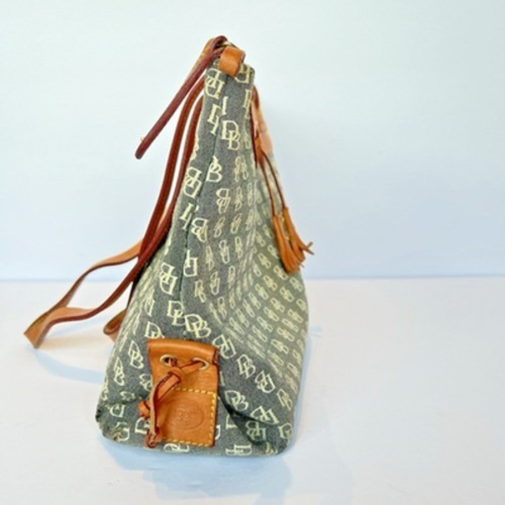 Dooney & Bourke Monogram Canvas Tote Bag Blue Tan Leather Trim Vintage Y2K Boho - Picture 4 of 8